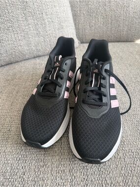 Asics Women's Black and Pink Athletic Running Shoes